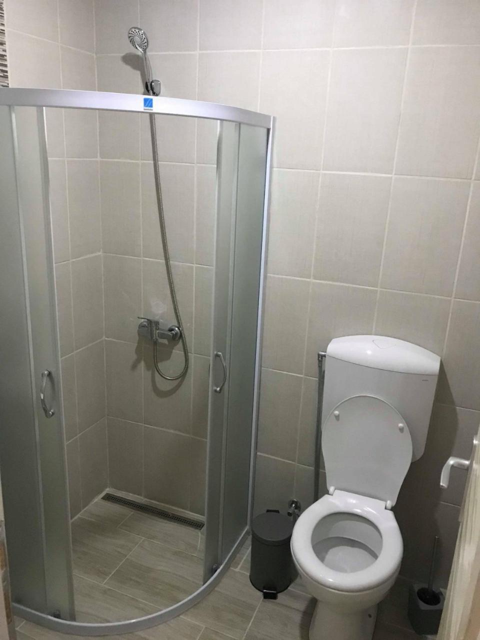 Apartmani Maja Зренянин Екстер'єр фото